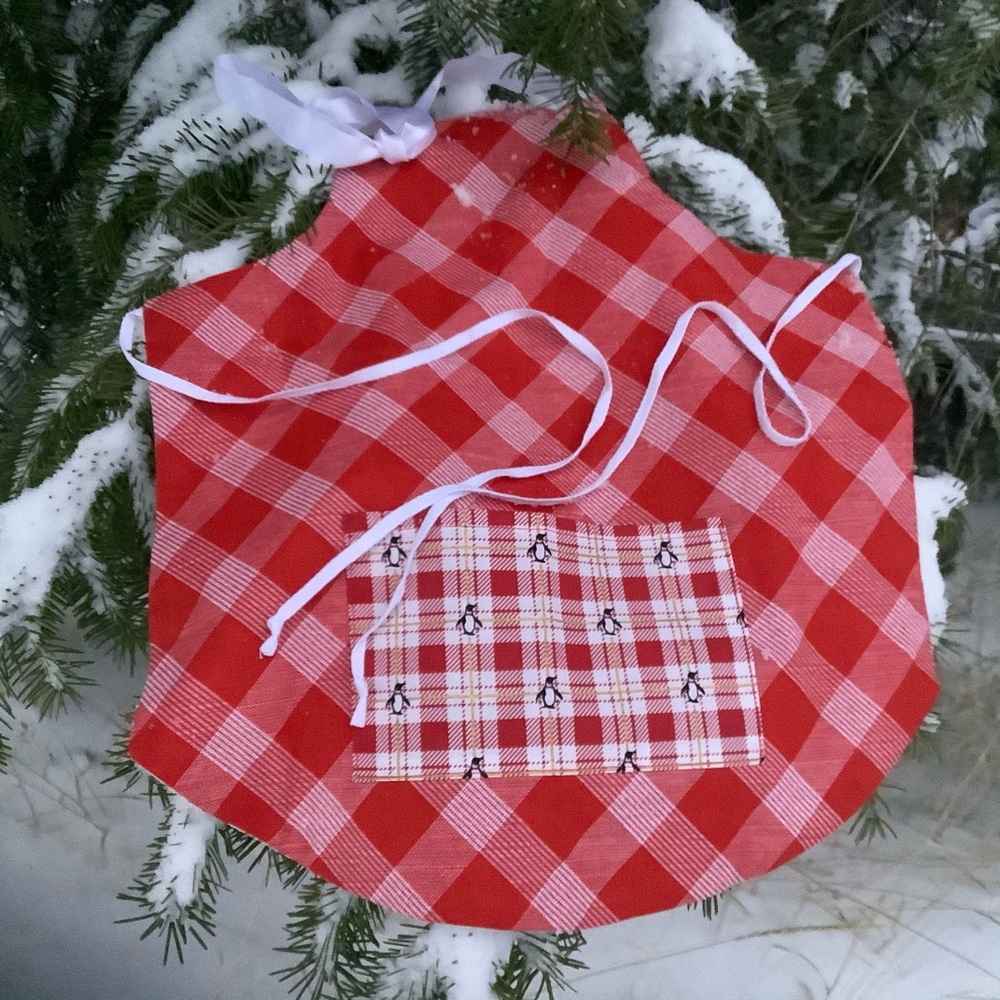 Child size apron Double sided apron with pocket Christmas apron for Small Girl
